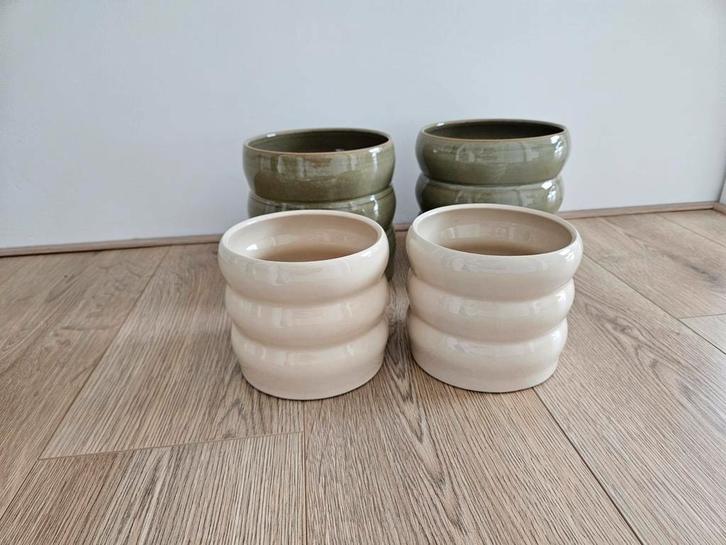 NIEUW Ikea Hasselbukett bloempotten, Tuin en Terras, Bloempotten, Nieuw, Aardewerk, Binnen, Balkon, Tuin, Minder dan 40 cm, Minder dan 25 cm