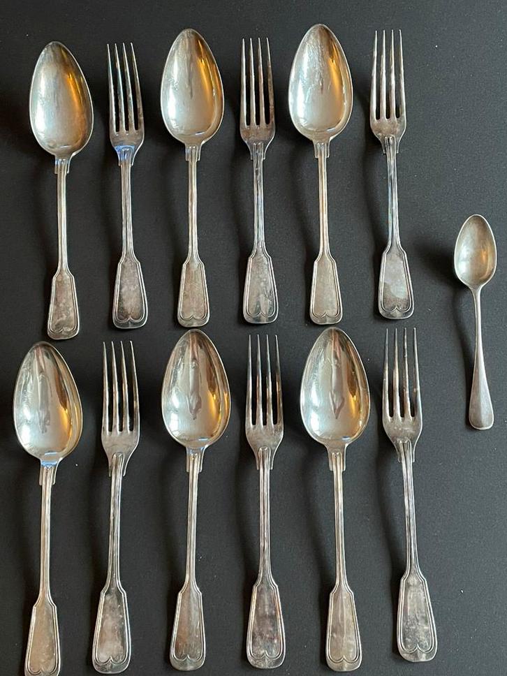 12-delig verzilverd dinerbestek, 6 vorken en 6 lepels, Antiek en Kunst, Antiek | Bestek, Ophalen of Verzenden