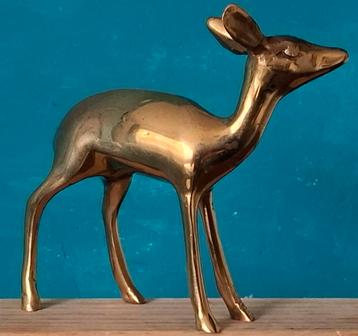 Ree. Messing. Ca 1970. 12 cm groot.  beschikbaar voor biedingen