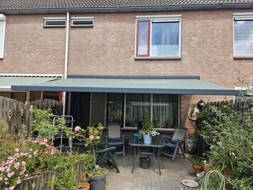 Brustor elektrische knikarm zonnescherm (zgan), Tuin en Terras, Zonneschermen, Zo goed als nieuw, Knikarmscherm, Ophalen