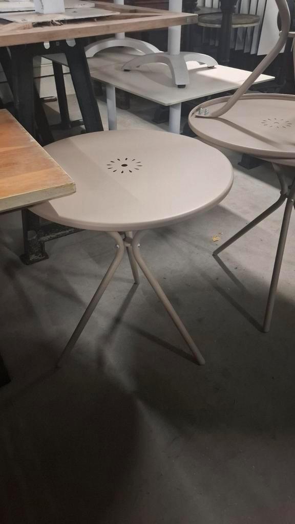 OPRUIMING horeca terras tafels en stoelen ZATERDAG magazijn, Tuin en Terras, Tuintafels, Zo goed als nieuw, Rechthoekig, Ophalen of Verzenden