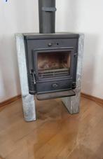 Houtkachel met speksteen, Ophalen, Houtkachel, Zo goed als nieuw, Vrijstaand