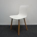Vitra Hal Wood Stoel | Design stoelen | Eetkamerstoelen Wit