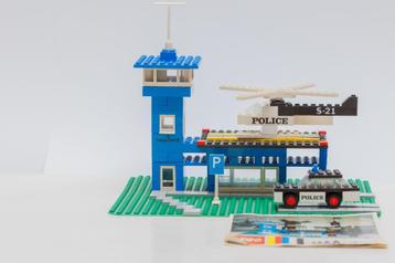 LEGO 354 -1 2e LEGOLAND: Police Police Heliport beschikbaar voor biedingen