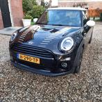 Mini 3-deurs (f56) 1.5 136pk 2020 Zwart Cooper Panorama dak, Auto's, Voorwielaandrijving, 4 stoelen, Origineel Nederlands, Handgeschakeld