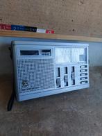 Grundig Yacht Boy 460 world receiver, Audio, Tv en Foto, Radio's, Ophalen of Verzenden, Gebruikt, Wereldontvanger