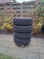 Winterbanden op metalen velgen, 4st, Auto-onderdelen, Banden en Velgen, Ophalen, Gebruikt, 15 inch, Winterbanden