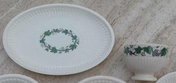 Wedgwood Stratford Blaadje Roomstel / Beleg met Sugarcup, Huis en Inrichting, Keuken | Servies, Nieuw, Bord(en), Wedgwood, Porselein