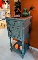 Vintage Blauw Kastje Marmeren Blad Houtsnijwerk, Huis en Inrichting, Slaapkamer | Nachtkastjes, Ophalen, Minder dan 45 cm, Zo goed als nieuw