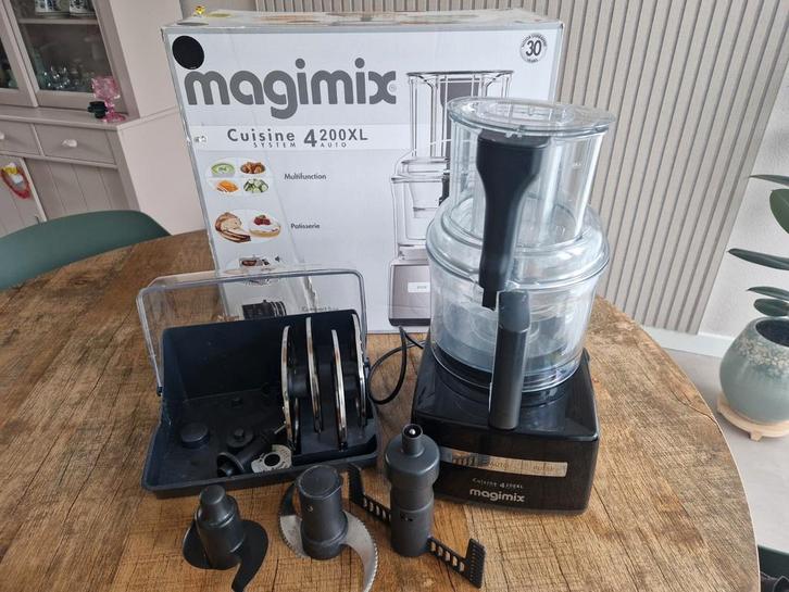 Magimix cuisine 4200 XL, Witgoed en Apparatuur, Keukenmixers, Zo goed als nieuw, 4 liter of meer, 3 snelheden of meer, Ophalen of Verzenden