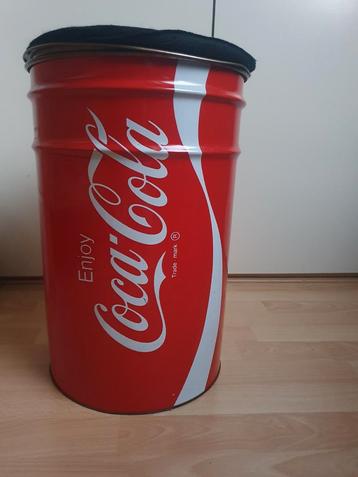Coca-Cola Ton met Zitting beschikbaar voor biedingen