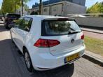 Volkswagen Golf 1.6 TDI 81KW 5D DSG 2015 Wit, Auto's, 4 cilinders, 1239 kg, Wit, Origineel Nederlands