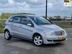 Mercedes-Benz B-klasse 180 CDI Automaat/Stoelverw/Airco/Lmv/, Auto's, Mercedes-Benz, 715 kg, Te koop, Zilver of Grijs, Geïmporteerd