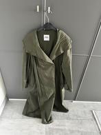 Trenchcoat zara groen xs nette staat, Kleding | Dames, Jassen | Zomer, Ophalen of Verzenden