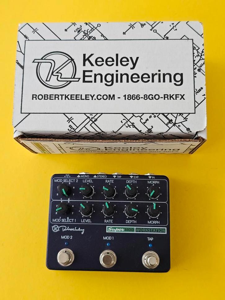 Keeley Super Mod Workstation, Muziek en Instrumenten, Effecten, Zo goed als nieuw, Chorus, Delay of Echo, Reverb, Multi-effect