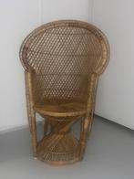 Vintage stoel kind rotan, Kinderen en Baby's, Kinderkamer | Tafels en Stoelen, Ophalen of Verzenden, Zo goed als nieuw, Stoel(en)