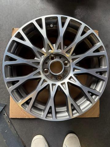 Enkele originele reserve velg nood spoed Fiat Kia  beschikbaar voor biedingen