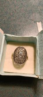Prachtige zilveren filigrain ring, Nieuw, Ophalen of Verzenden, 17 tot 18, Dame