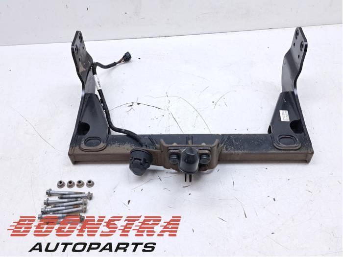 Trekhaak van een Ford Transit Custom, Auto-onderdelen, Ophanging en Onderstel, Ford, Gebruikt, 3 maanden garantie, Ophalen of Verzenden