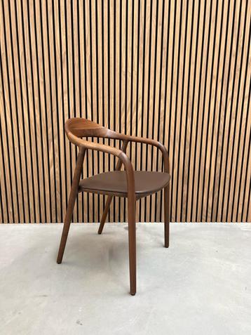 Artisan Neva eetkamerstoel Zenith 9015 beschikbaar voor biedingen