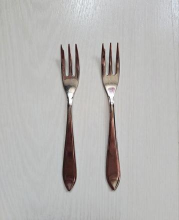 2 verzilverde gebaksvorkjes van SOLA beschikbaar voor biedingen