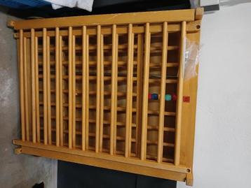 Box baby opklapbaar em verrijdbaar  beschikbaar voor biedingen
