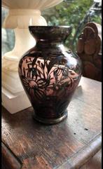 Klein vaasje met floraal zilverdecor, Antiek en Kunst, Antiek | Glas en Kristal, Ophalen of Verzenden