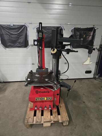Rema Tiptop / Mondolfo Ferro banden demonteer machine 230V beschikbaar voor biedingen