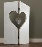 Wit raamluik/ raamscherm met hart - 55 cm hoog, Ophalen of Verzenden, Gebruikt