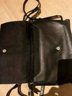 Zwarte Zara schoudertas, Sieraden, Tassen en Uiterlijk, Tassen | Damestassen, Ophalen of Verzenden, Zo goed als nieuw, Zwart, Schoudertasje