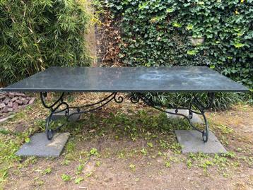 Grote tuintafel (2.4 x 1.2 meter) - massief granieten blad beschikbaar voor biedingen
