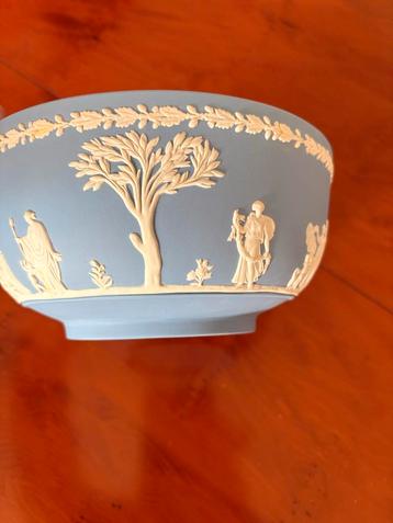 Wedgwood Jasperware Schaal Griekse Mythologie beschikbaar voor biedingen