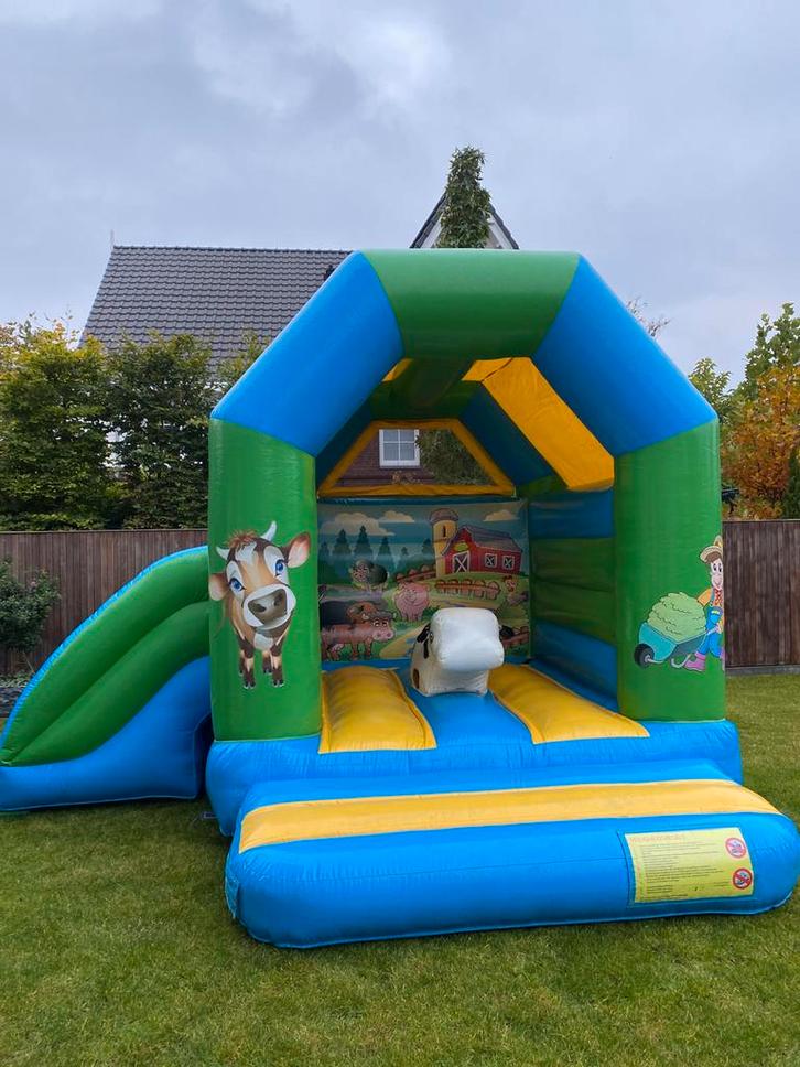 Springkussen te koop inclusief certificaat, Hobby en Vrije tijd, Feestartikelen | Verhuur, Gebruikt, Ophalen