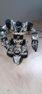 Robot actiefiguur intertoys, Ophalen, Gebruikt
