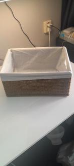 Mand groot riet, Ophalen, Gebruikt, Rechthoekig, Riet