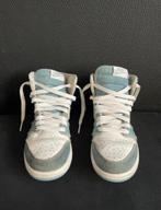 Air jordan 1 mid Sneakers denim, Kleding | Heren, Schoenen, Ophalen of Verzenden, Gedragen