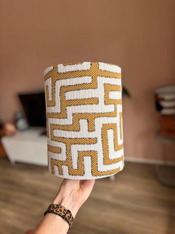 Lampenkap op maat beschikbaar voor biedingen