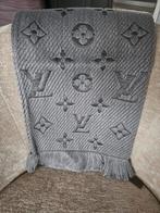 sjaal monogram l.v., Kleding | Dames, Mutsen, Sjaals en Handschoenen, Ophalen of Verzenden, Nieuw, Maat 46/48 (XL) of groter, Sjaal