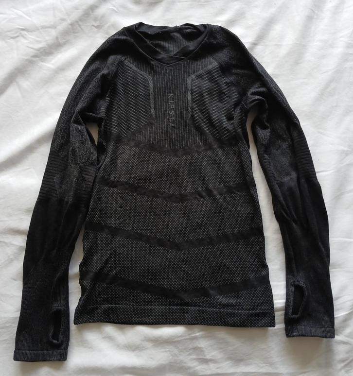 Thermo longsleeve maat 110/116 voor voetbal of andere sport, Kinderen en Baby's, Kinderkleding | Maat 110, Zo goed als nieuw, Jongen of Meisje