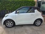 Toyota IQ 1.0 2009 Wit, Auto's, Toyota, Stof, 4 stoelen, Bruin, Handgeschakeld