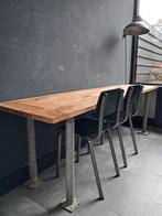 Houten speeltafel met 2 stoelen, Ophalen, Gebruikt