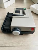 Leica Pradovit P150 Diaprojector - Kwaliteit, Audio, Tv en Foto, Diaprojectors, Ophalen of Verzenden, Gebruikt