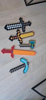 Minecraft zwaarden, Ophalen of Verzenden, Zo goed als nieuw