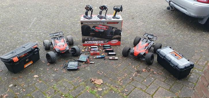 2x Team Corally Kronos 6S en meer, Hobby en Vrije tijd, Modelbouw | Radiografisch | Auto's, Gebruikt, Auto offroad, Overige schalen