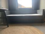 WOOOD Dennis bedbank inclusief onderschuifla staalgrijs, Ophalen, Gebruikt, 90 cm, Eenpersoons