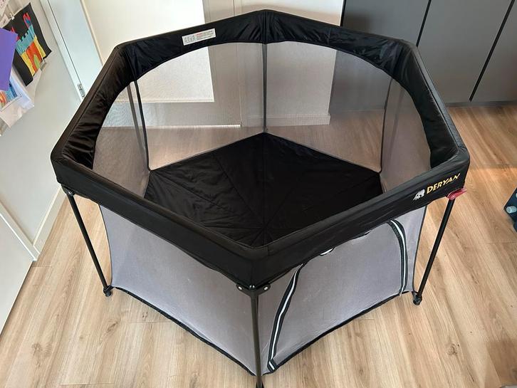 Deryan Grondbox - Ideaal voor op reis!, Kinderen en Baby's, Boxen, Gebruikt, Overige vormen, Ophalen of Verzenden