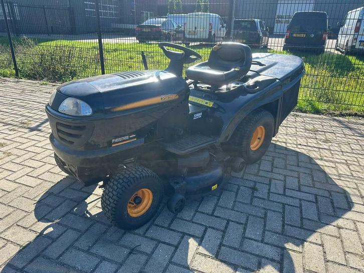 Partner - turbo - Zitmaaier, Zakelijke goederen, Machines en Bouw | Tuin, Park en Bosbouw, Maaier