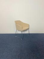 2 x Vergaderstoel Casala Parker lll, beige stoffering, Ophalen, Gebruikt, Twee, Metaal