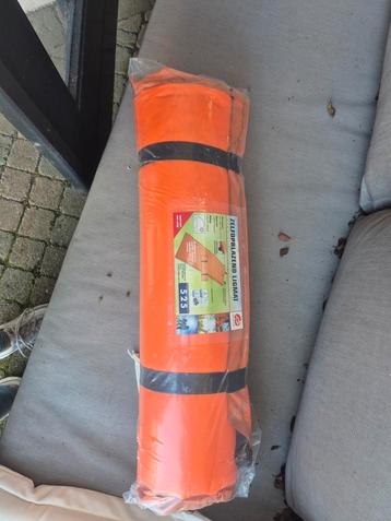 Kampeerspullen - Tent, Luchtbed, etc. beschikbaar voor biedingen