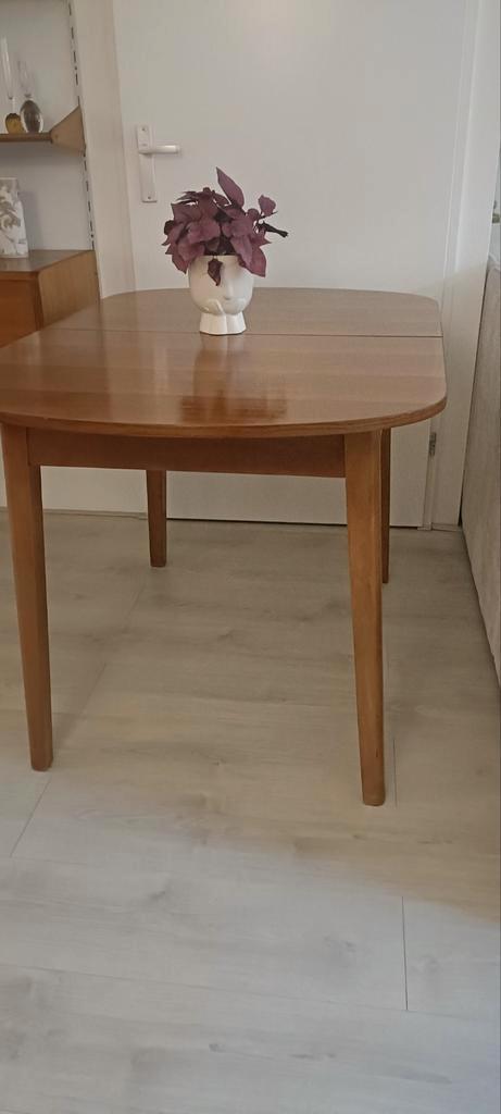 Vintage Uitschuifbare Eettafel, Huis en Inrichting, Tafels | Eettafels, Gebruikt, 100 tot 150 cm, 100 tot 150 cm, Vier personen